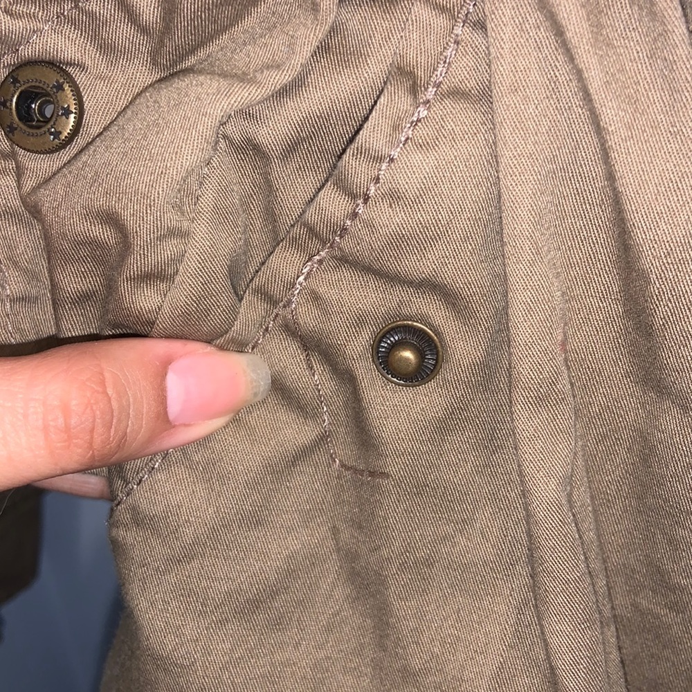 Light Jacket - Picture 5 of 6